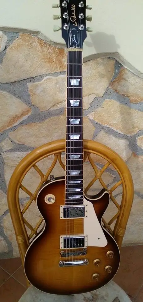 Gibson LESS + Elektromos gitár