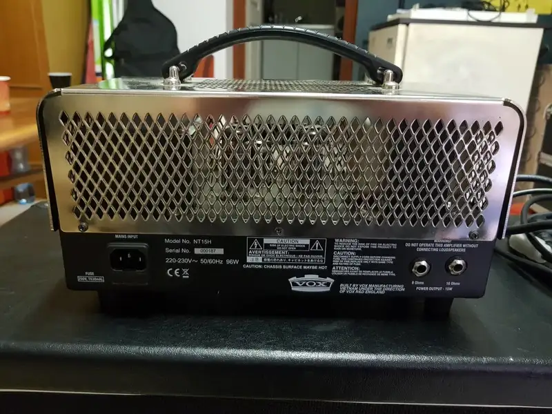 Vox Night Train 15 Cabezal de amplificador de guitarra