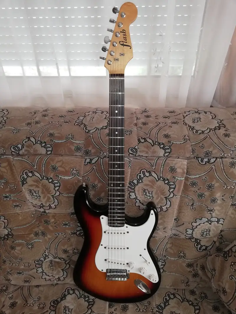 Flash Stratocaster Electric guitar