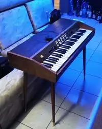 Weltmeister Claviset 400 Elektrische Klavier [March 13, 2019, 10:33 am]