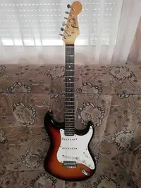 Flash Stratocaster Electric guitar [March 15, 2019, 1:13 pm]