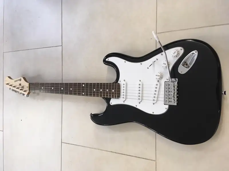 Dimavery J-350 BK Elektromos gitár