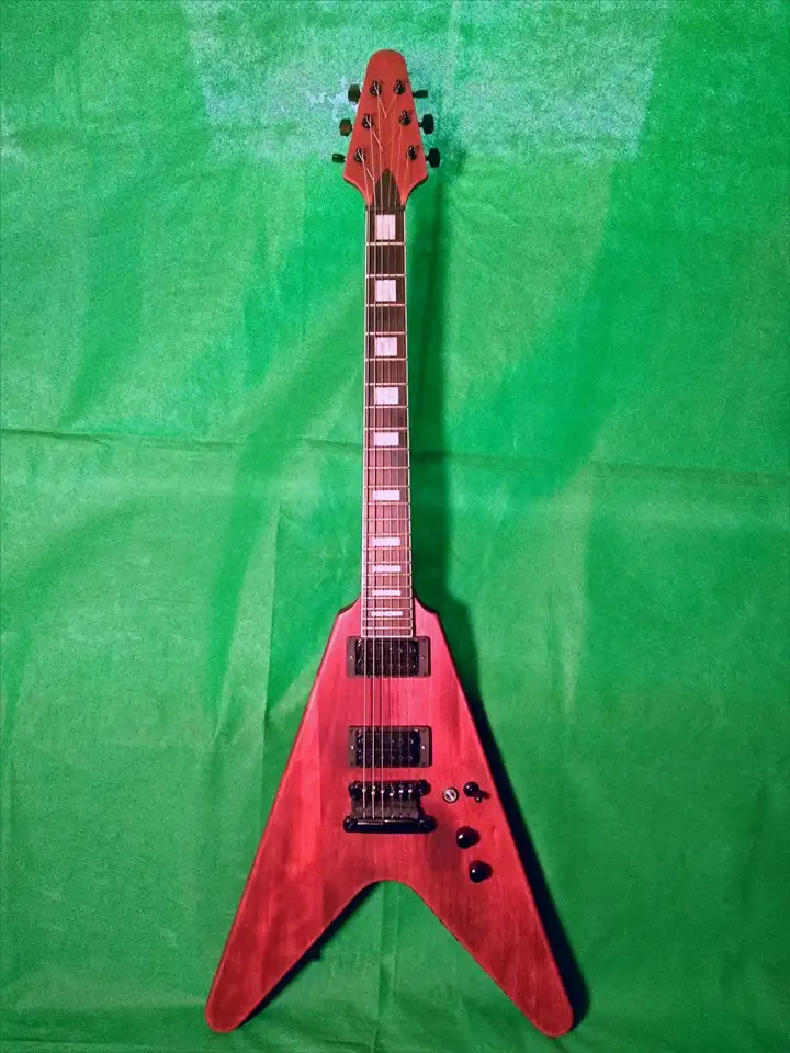 Rocktile FV-Style Electric guitar
