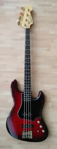 Blade B4 Jazz Bass Bass guitar [August 14, 2019, 6:50 pm]
