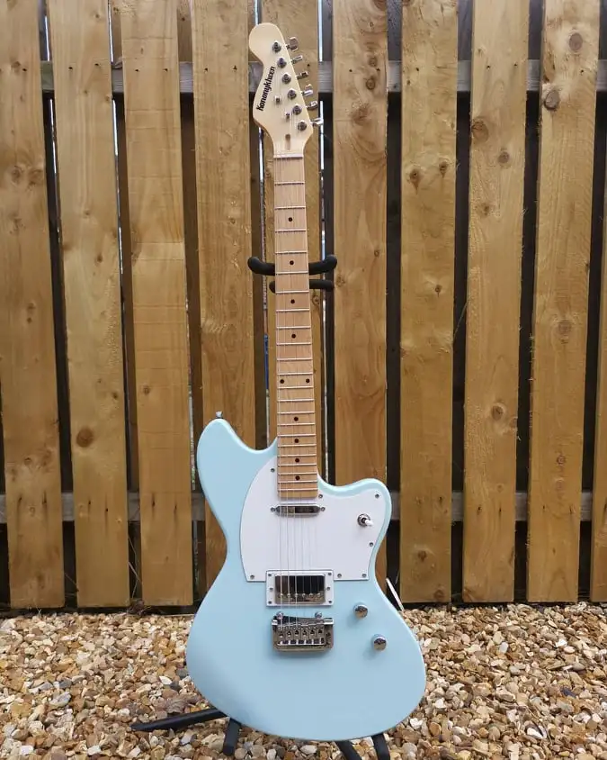 - Kononykheen Breed Twenty Four Electric guitar