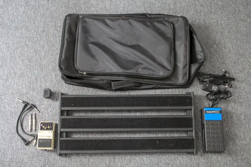 BOSS GE6 + Volped + Board+ Adapter + Tok Pedál tartó doboz