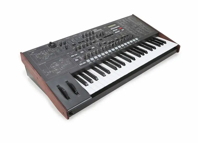 Korg MS2000B Synthesizer