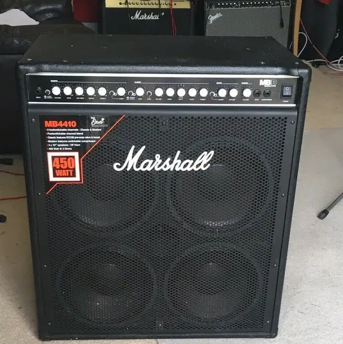 Marshall MB4410 450 wattos előfokcsöves basszuskombó Basszuskombó