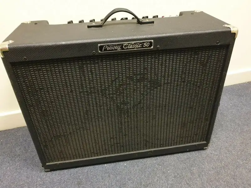 Peavey Classic 50-212 50 wattos fullcsöves gitárkombó Gitárkombó