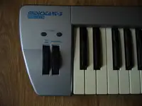 Miditech MidicStart-3 pro keys MIDI keyboard [November 3, 2019, 8:48 am]