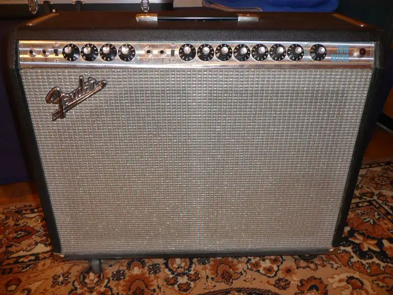 Fender TWIN REVERB 1972 100W Gitárkombó