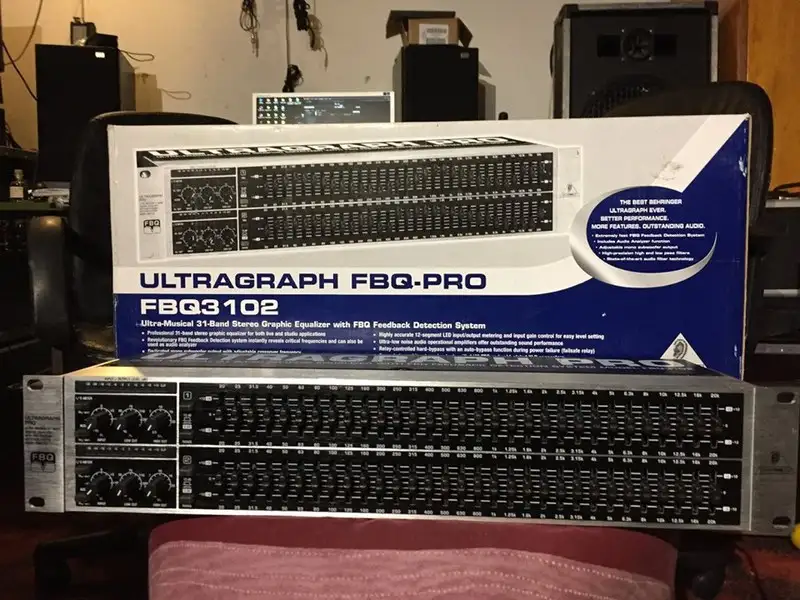 Behringer ULTRAGRAPH PRO FBQ3102 31 Grafikus equalizer
