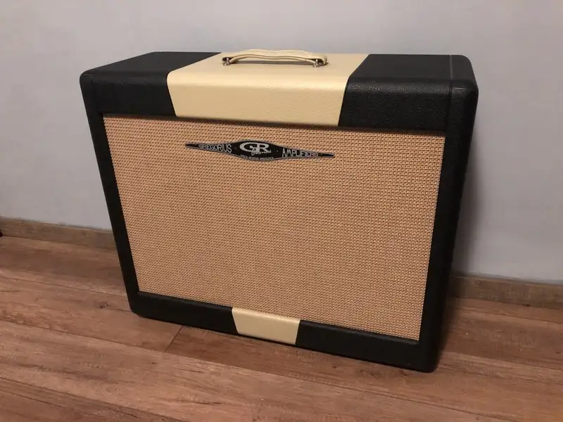 GREG Custom 212 Guitar cabinet speaker