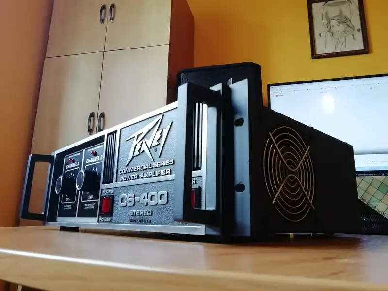 Peavey CS-400 Power Amplifier