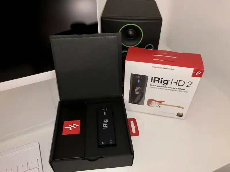 Apple IK Multimedia iRig HD 2 Guitar iPhone lead cable