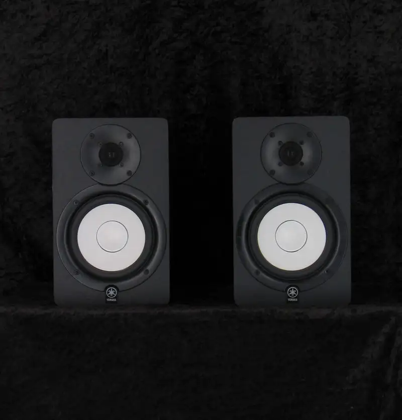 YAMAHA HS50M pár Altavoz