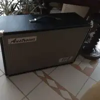 AustroVOX  Gitarretruhe [December 4, 2019, 12:26 pm]