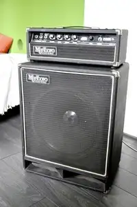 Marlboro sound works 1500B és 15 colos láda Amplifier head and cabinet [January 5, 2020, 3:26 pm]