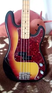 Antonara Precision Made in JAPAN Bass Gitarre [January 10, 2020, 2:30 pm]