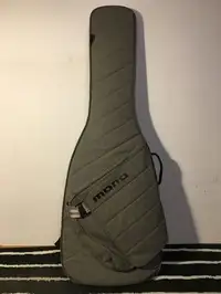 mono Sleeve Bass Grey Estuche de bajo [January 27, 2020, 11:28 pm]