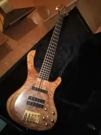 Blasius Bali Bass guitar 5 strings [January 30, 2020, 5:11 pm]