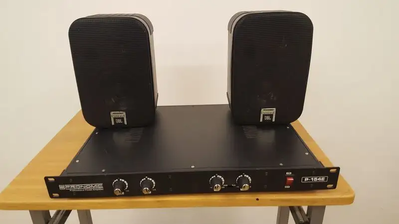 JBL Pronomic P154  4x200W erősítő Hangfalpár