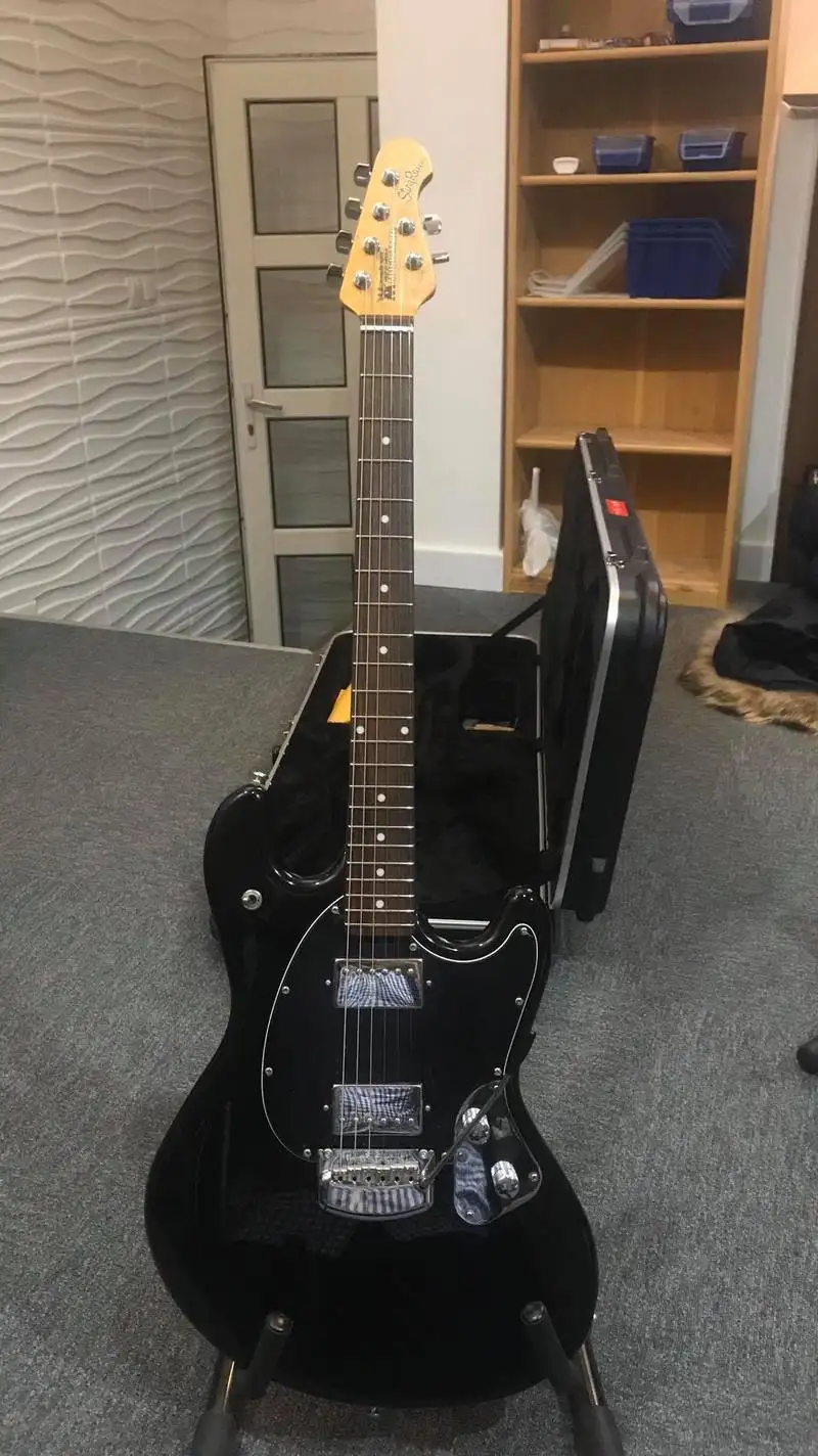 Music Man StingRay Elektromos gitár