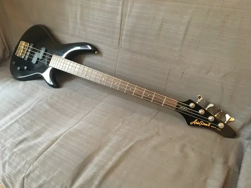 名作 Aria ProⅡ AVB-70 Active Avante Bass AriaProII アリアプロ2 ベース