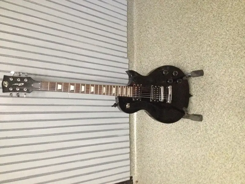  LP Electric guitar