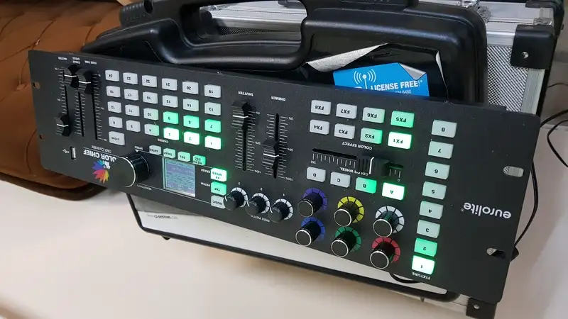  Color chief Light contorller
