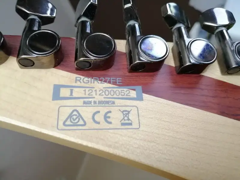 Ibanez RGIR27FE Elektromos gitár 7 húros