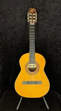 Admira Infante 12 Classic guitar [July 12, 2020, 10:08 am]
