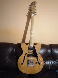 Orfeus XII Elektrická gitara [March 17, 2020, 6:17 pm]