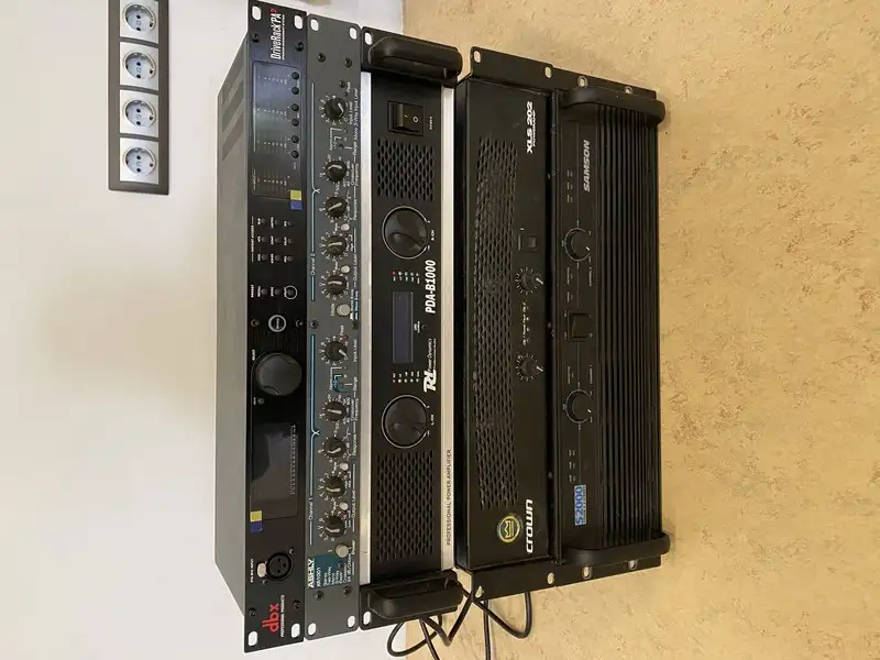 Crown XLS 202, SAMSON S2000, Power amplifier