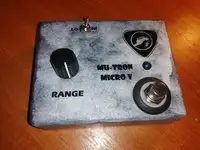 Kézzel készített Micro V klón Effekt [2020.05.13. 17:05]