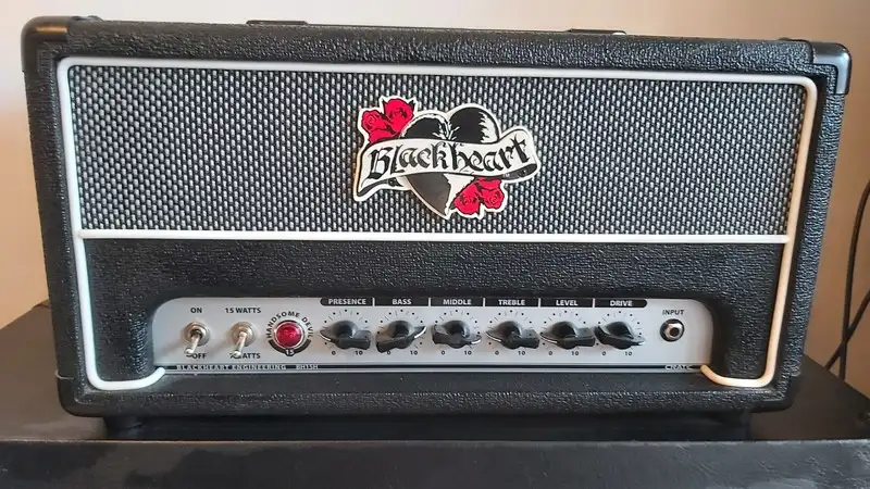 Blackheart BH15H Handsome Devil Gitárerősítő-fej