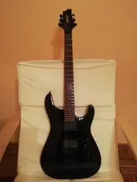 Uniwell Superstrat Elektrická gitara [June 23, 2020, 2:34 pm]