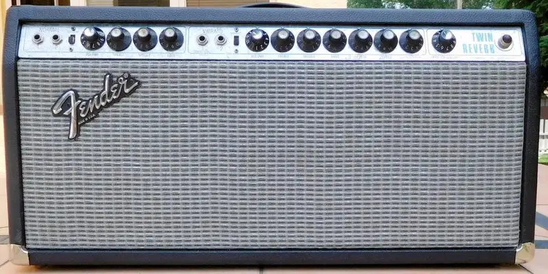 Fender Twin Reverb 1973 100W Guitar amplifier