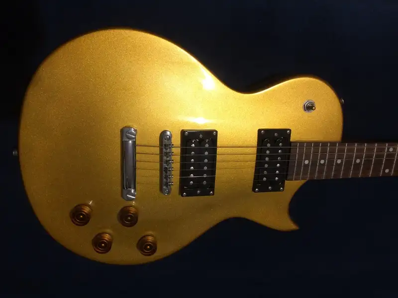  Les Paul sparkling gold Electric guitar