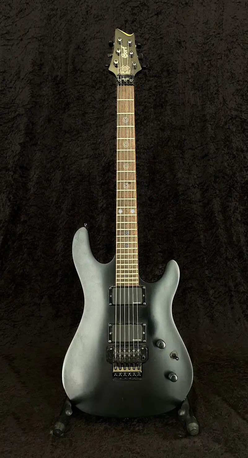 Cort EVL K4 Elektromos gitár