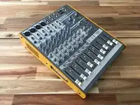 TAPCO Mix 220 FX Mesa de mezclas [August 28, 2020, 1:40 pm]