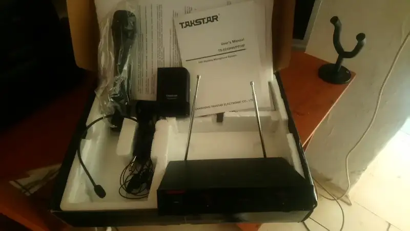 Takstar TS-6310 Vezeték nélküli mikrofon