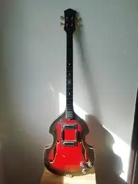 Kremona Gibson Bass Bajo eléctrico [October 18, 2020, 1:42 pm]