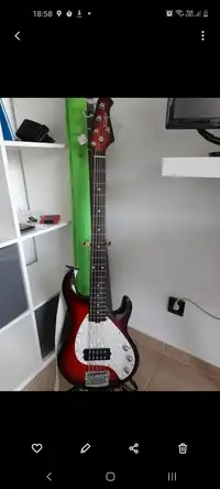 OLP Stingray Bass Gitarre [October 28, 2020, 7:00 pm]