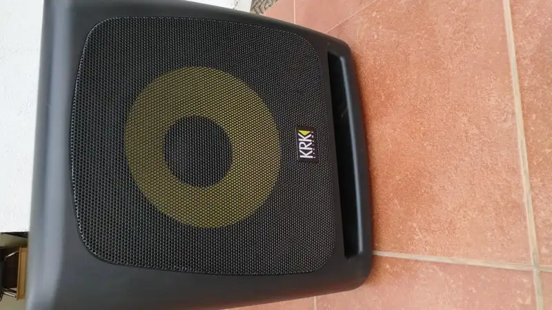 KRK 10S Aktív szubláda