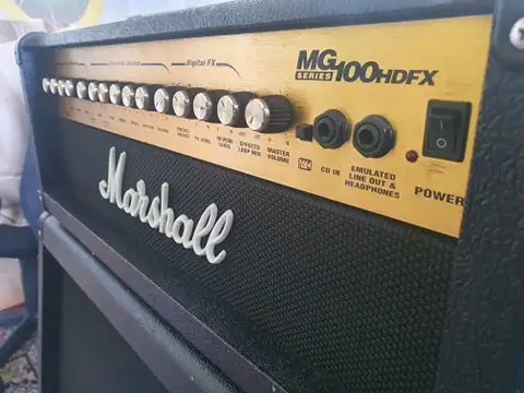 Marshall MG100HDFX Cabezal y caja