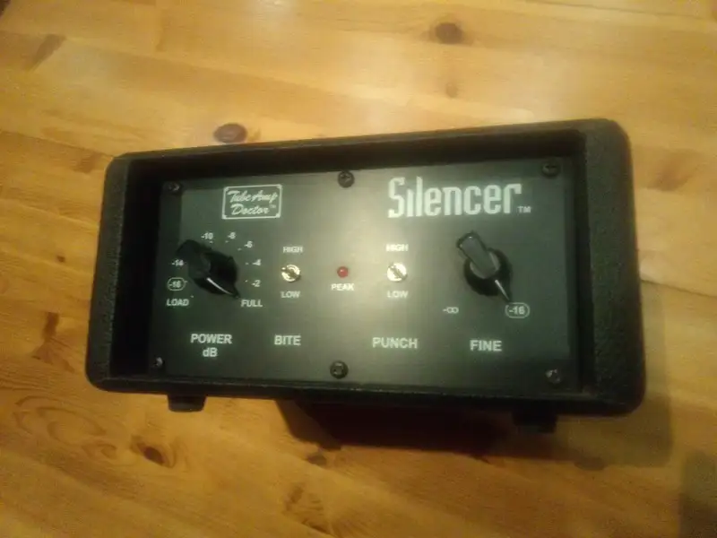 TAD Silencer 8 Ohm Gitárkombó