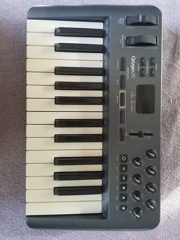 M audio Oxygen 25 Teclado MIDI