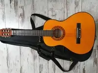 Geryon 34-es Klasszikus gitár [2020.12.01. 16:07]