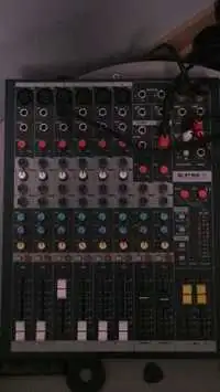 Soundcraft EPM 6